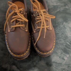 Dr. Martens 8053 Quad Arc Crazy Horse Leather Oxfords